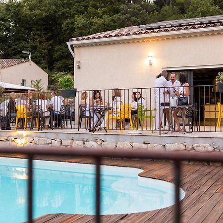 Auberge Les Galets Peyruis Exteriör bild
