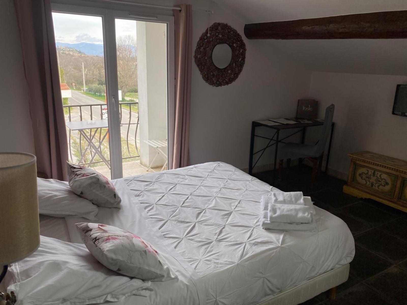 Auberge Les Galets Peyruis Exteriör bild